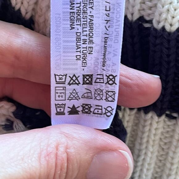 Zara Women's Navy And White Striped Cropped Distressed Sweater Size S - Picture 9 of 9